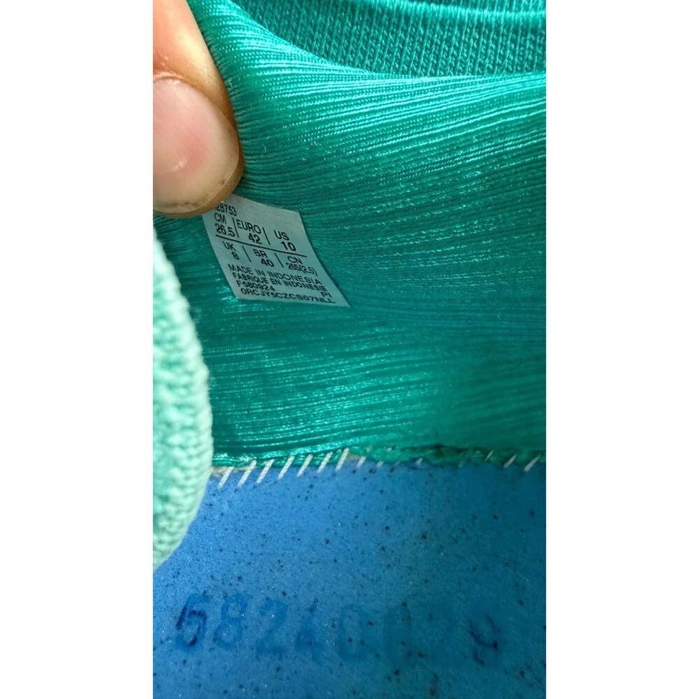 Asics light wear